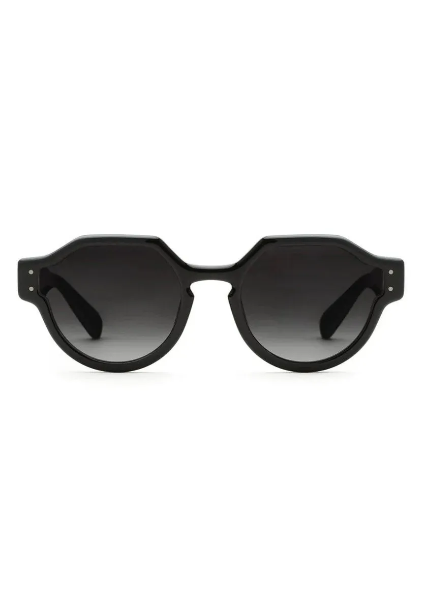 Astor in Black Shadow