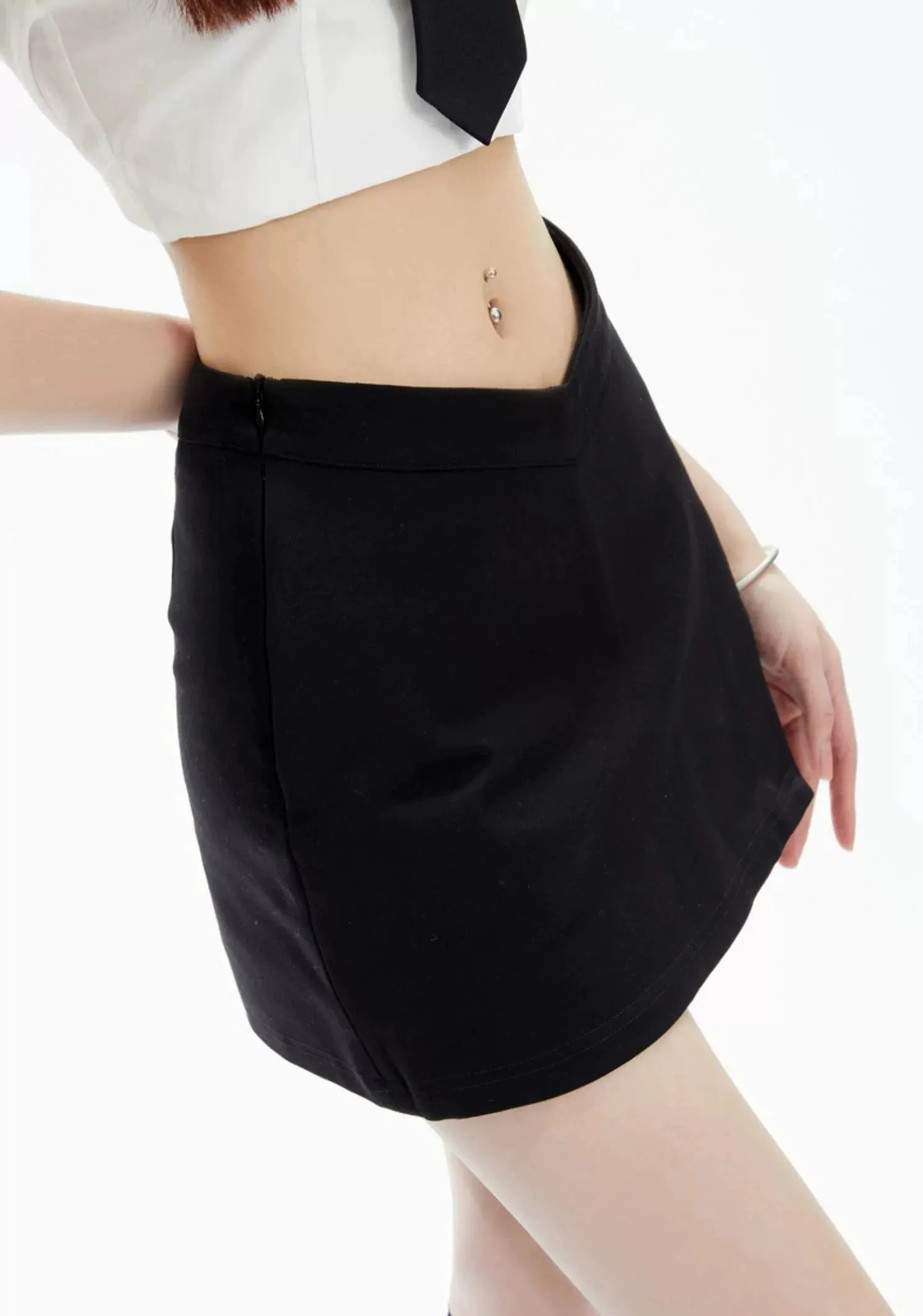 Asymmetric V-Cut Mini Skirt with Side Slit