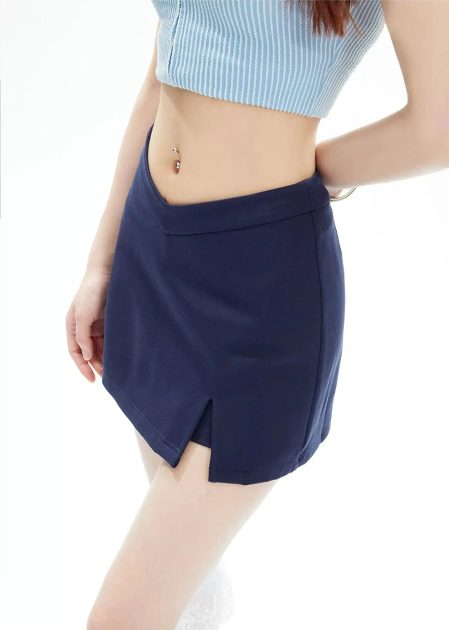 Asymmetric V-Cut Mini Skirt with Side Slit
