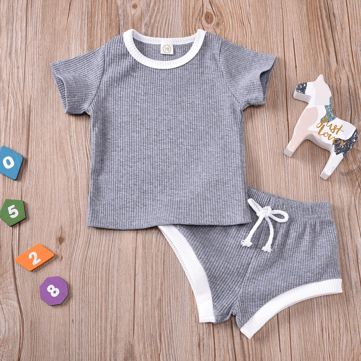 Basic Short Sleeved Top With Shorts