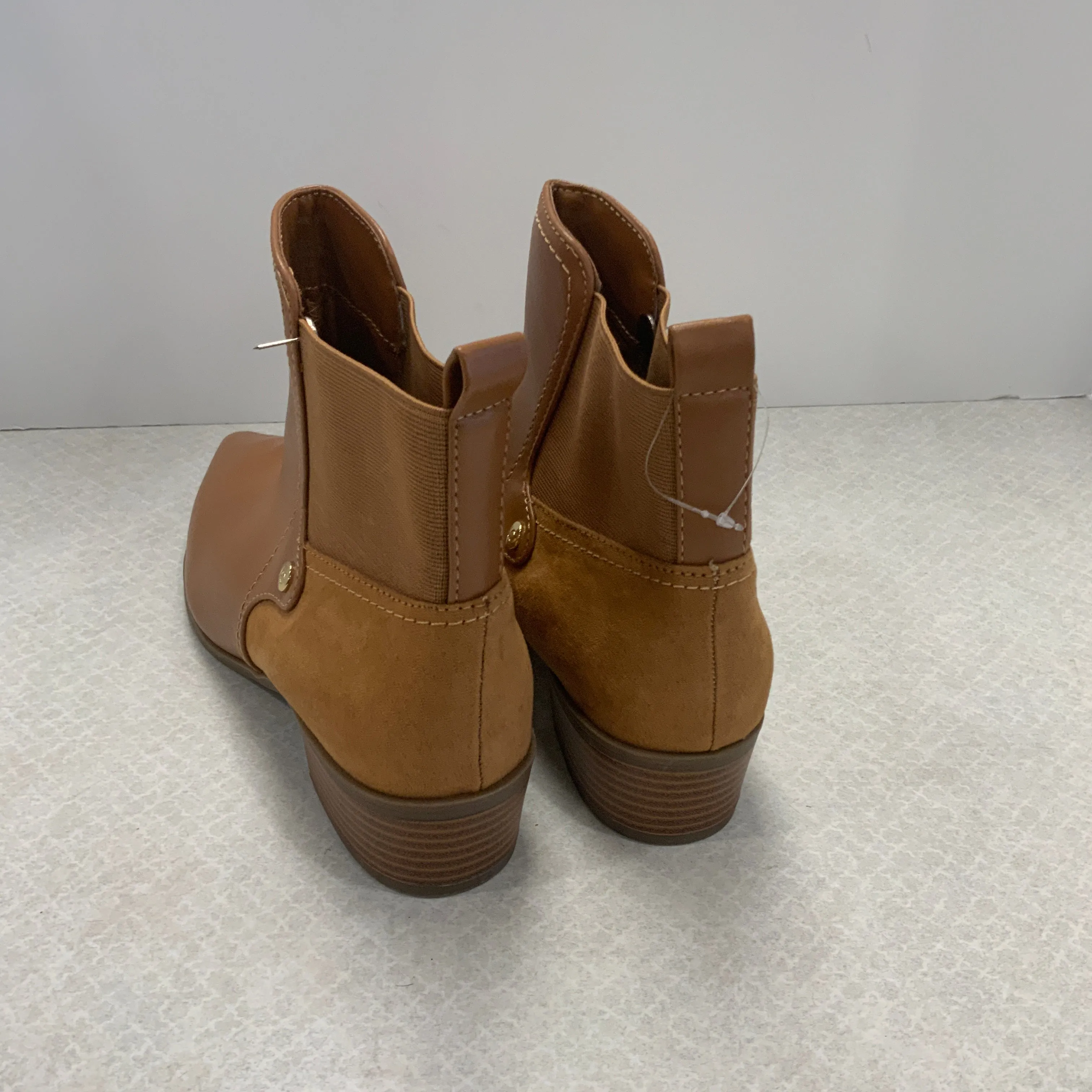 Boots Ankle Heels By Liz Claiborne In Brown, Size: 8.5