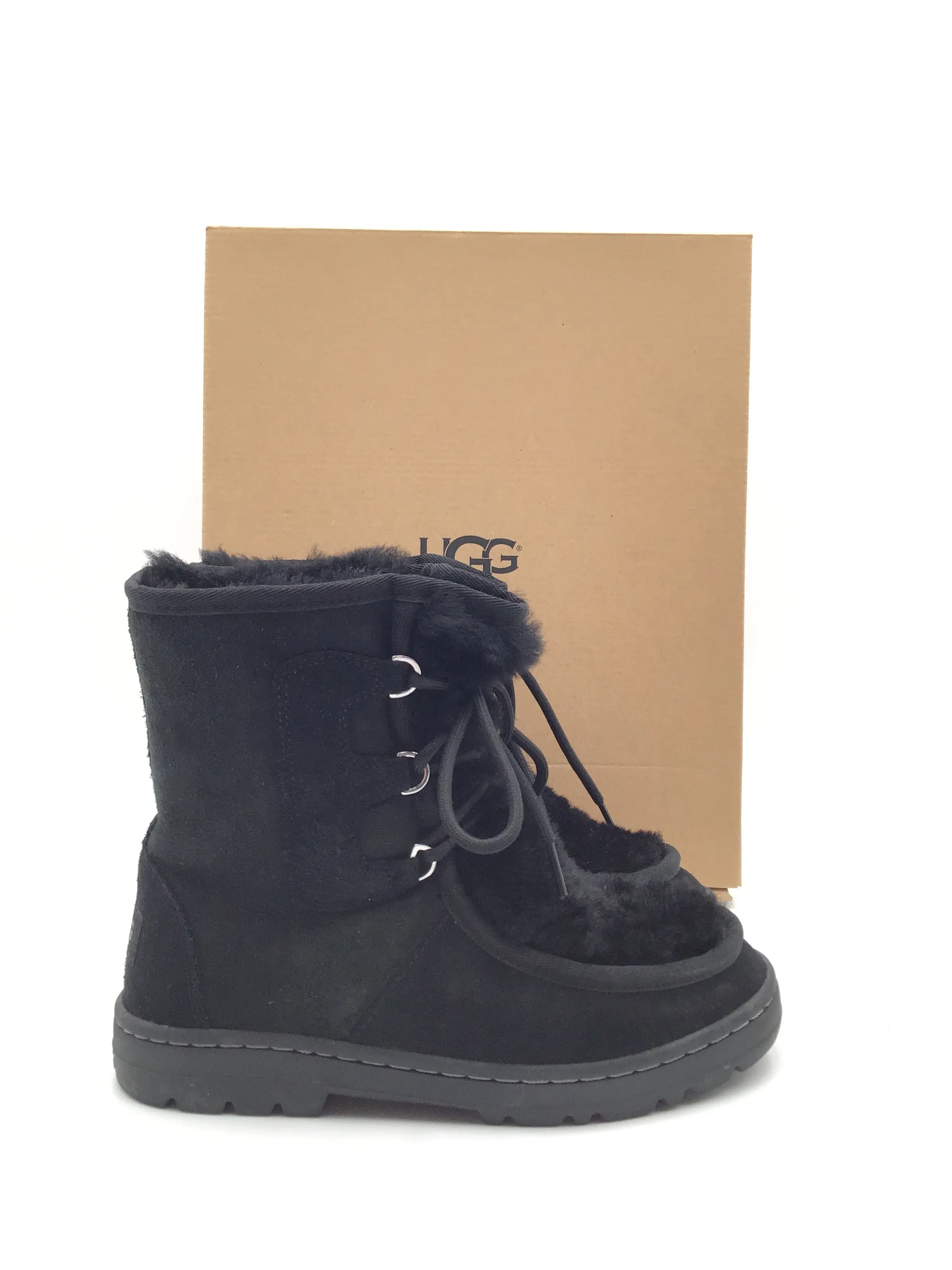 Boots Designer By Ugg In Black, Size: 7