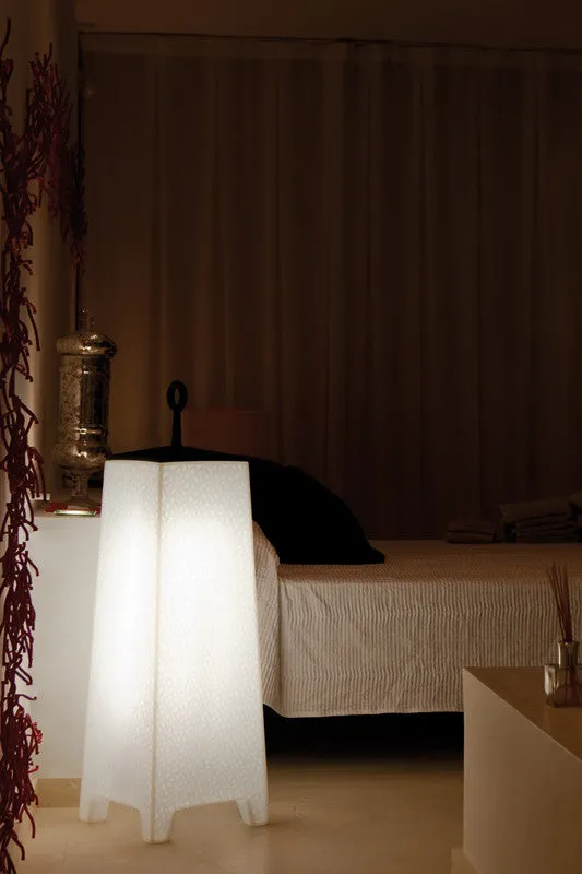 Mora Lamp