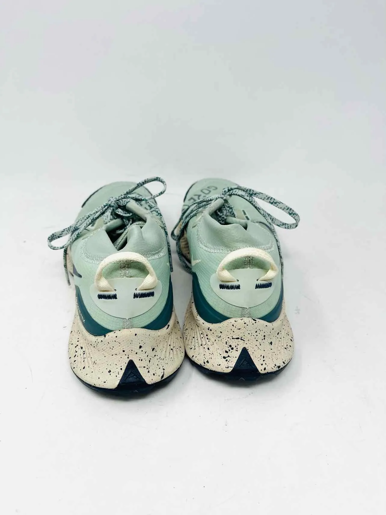 Nike Size 7.5 Seafoam/Navy Lace-Up Speckled Shoes Sneakers