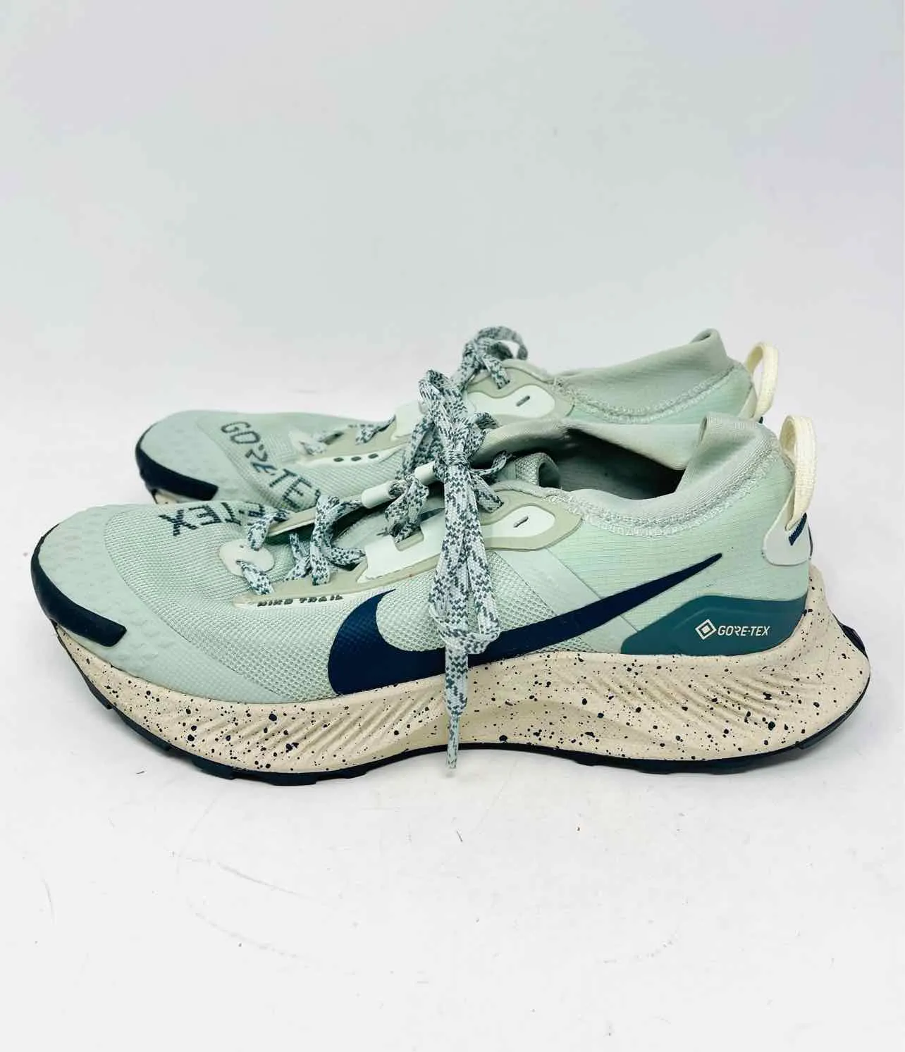 Nike Size 7.5 Seafoam/Navy Lace-Up Speckled Shoes Sneakers