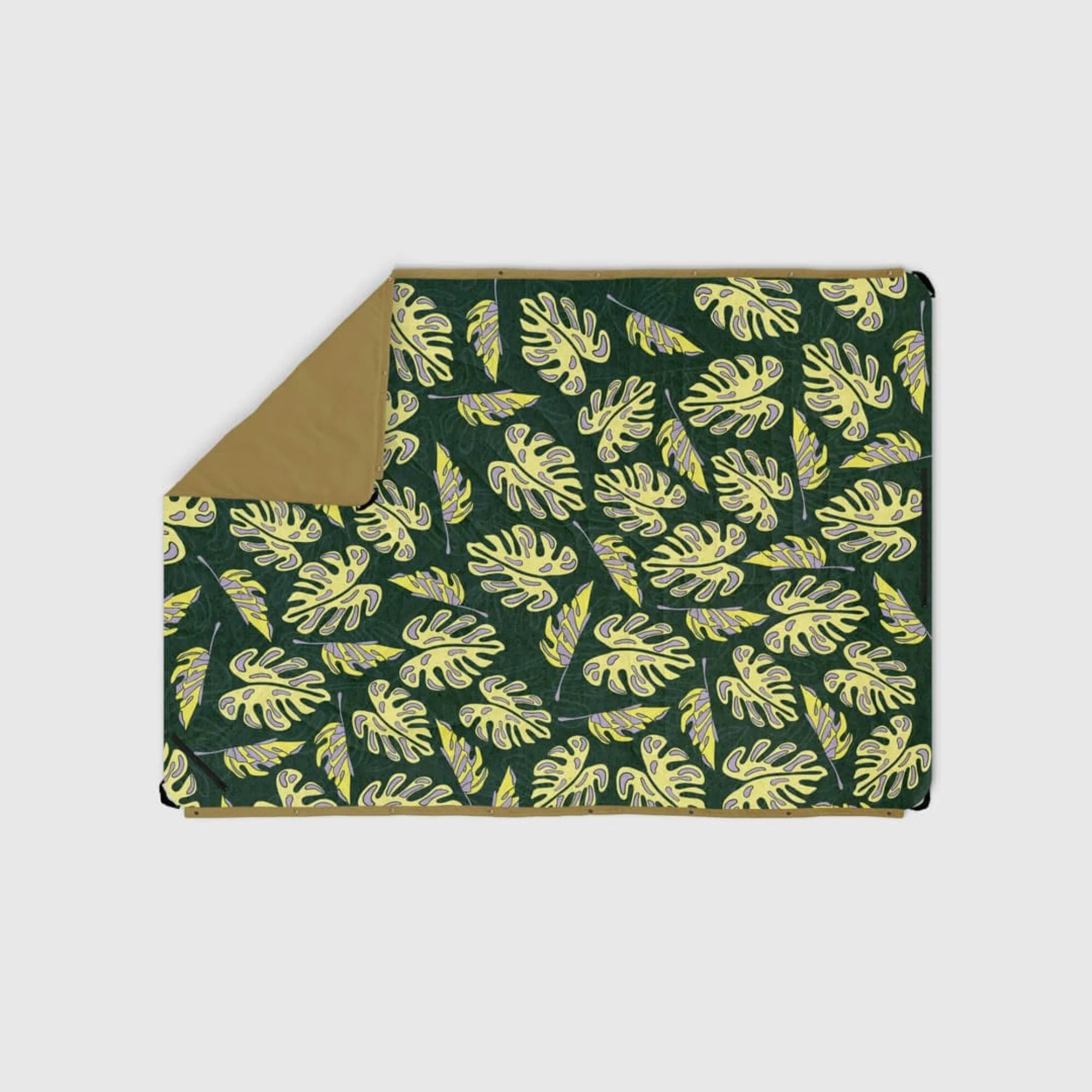 VOITED Compact Picnic & Beach Blanket  -Palm Leaves